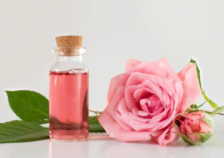 Brume Parfumée à la Rose Scintillante